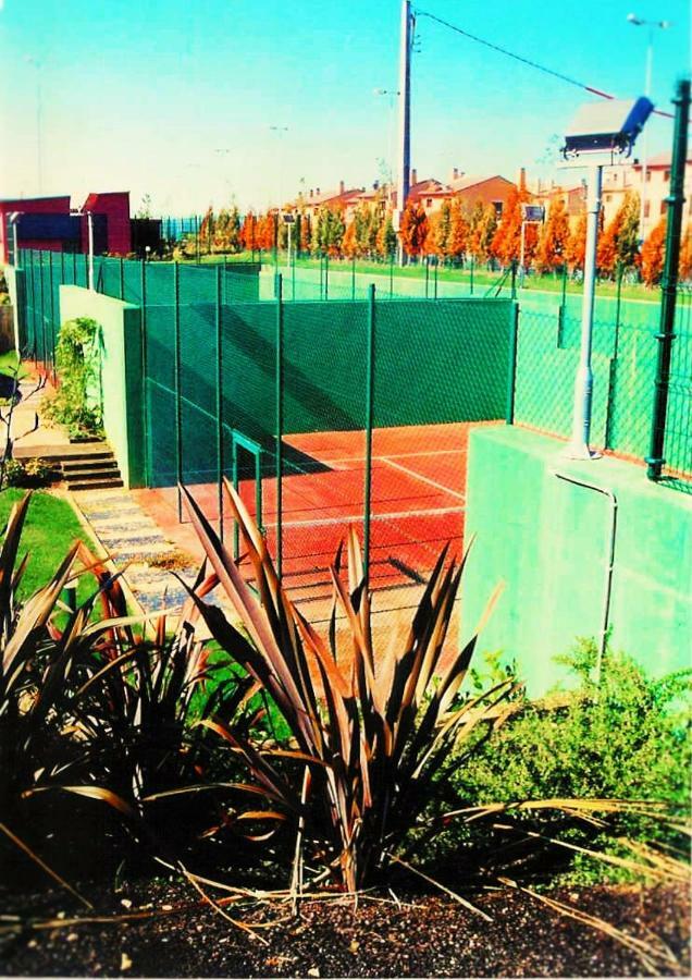 Apartamento En Golf Mino Apartment Andrade Bagian luar foto