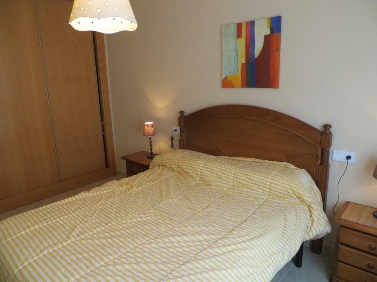 Apartamento En Golf Mino Apartment Andrade Bagian luar foto